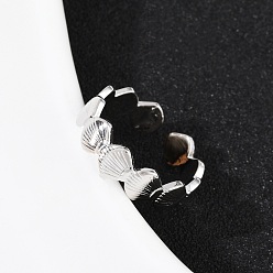 Платинированный Латунные регулируемые манжеты для женщин, формы раковины, долговечный, без никеля , Реальная платина, 5.5 мм, размер США 6 1/4 (16.7 мм)