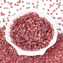Индийский Красный Прозрачные внутри цветные стеклянные бусины, треугольные, Индийская красная, 3.4x3.4~3.8x3.4~3.8 мм, отверстие : 1 мм, Около 7500 шт / фунт