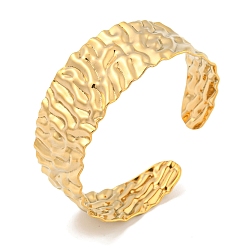 Настоящее золото 18K Ионное покрытие (IP) текстурированные 304 браслеты-манжеты из нержавеющей стали для женщин, реальный 18 k позолоченный, 7/8 дюйм (2.1 см), внутренний диаметр: 2-1/8 дюйм (5.3 см)