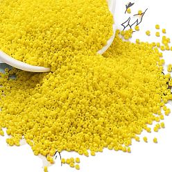 Желтый Стеклянный бисер непрозрачных цветов, цилиндр, желтые, 1.6x1.3 мм, отверстие : 0.8 мм, Около 60000 шт / фунт