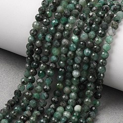 Изумруд Натуральные изумрудные бисерные пряди, граненые, круглые, 4~4.5x3.5~4 мм, отверстие : 0.7 мм, около 101~102 шт / нитка, 15.35~15.55'' (39~39.5 см)