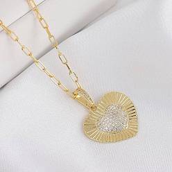 Cross Латунные микро проложить кубического циркония подвески, крестик, 470 мм, Сердце: 24 mm