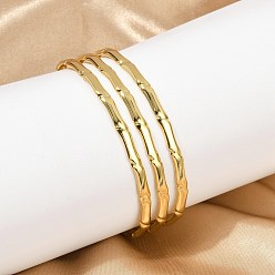 Настоящее золото 18K Полые 304 браслеты-манжеты из нержавеющей стали для женщин, ионное покрытие (ip), реальный 18 k позолоченный, внутренний диаметр: 2-1/8x2-1/2 дюйм (5.3x6.4 см)