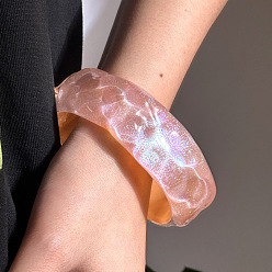 Pink Браслеты из смолы для женщин, форма волны, с блеском порошок, розовые, внутренний диаметр: 2-1/2 дюйм (6.2 см)