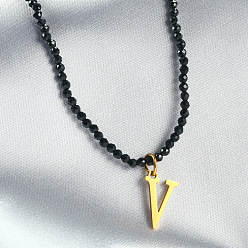 Letter V 304 подвеска из нержавеющей стали с инициалом, ожерелья из граненых круглых бусин черного стекла для женщин, золотые, Буква V, 15.35 дюйм (39 см)