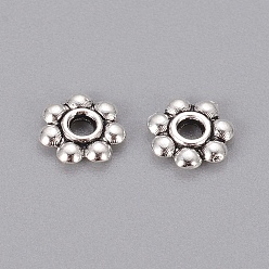 Argent Antique Alliage daisy perles d'espacement de style tibétain, sans cadmium et sans nickel et sans plomb, fleur, argent antique, 6x1.3mm, Trou: 2mm, environ7350 pcs / 1000 g