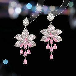 Бледно-Розовый Серьги-гвоздики с подвесками из латуни с микропаве из кубических цирконий в форме цветка и каплевидной формы, платина, розовый жемчуг, 52x24 мм