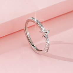 Letter A Регулируемые латунные кольца с микропаве из прозрачных кубических цирконий для женщин, буквы, платина, буква a, внутренний диаметр: 16~19 мм