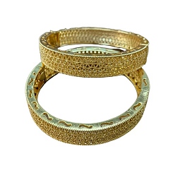 Настоящее золото 24K 2шт. браслеты из латунного сплава для женщин, реальный 24 k позолоченный, внутренний диаметр: 2-3/8 дюйм (6 см)