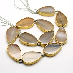 Светло-серый Плоские капли натуральный серый агат бусины пряди, светло-серый, 32x20x7 мм, отверстие : 1 мм, около 11 шт / нитка, 15.3 дюйм