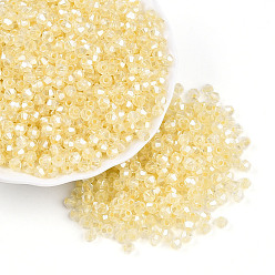 Светло-желтый Бисер из стекла , внутри цветов, двухконусные, светло-желтый, 4.5x3.5 мм, отверстие : 1.4 мм, 6425 шт / фунт