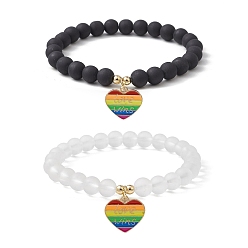 Сердце 2 шт. 2 набор эластичных браслетов из синтетического гематита и стекла с круглыми бусинами, Подвески из сплава эмали с радужным флагом гордости, штабелируемые браслеты, сердце, внутренний диаметр: 2-3/8 дюйм (5.9~6.1 см), 1 шт / стиль