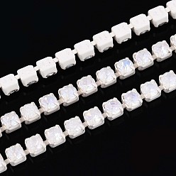 Белый Железо горный хрусталь чашка цепи, с катушкой, белые, 2x2x2 мм, около 29.99 футов (9.14 м) / рулон