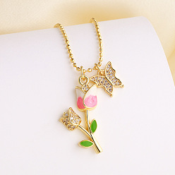 Ярко-Розовый Подвеска-колье из латуни с микропаве из прозрачных кубических цирконий и эмалью в виде бабочки и розы для женщин., золотые, ярко-розовый, 16.93 дюйм (43 см)