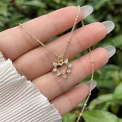 Claro Collar con colgante de corazón de circonita cúbica pavé de latón para mujer, real 18 k chapado en oro, Claro, 15.75 pulgada (40 cm)