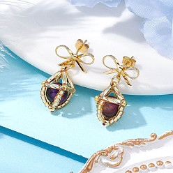 Индиго Серьги-гвоздики с бантом из натурального тигрового глаза, с латунными серьгами, золотые, индиговые, 25x15 мм