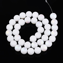 Белый Матовые непрозрачные стеклянные бусы пряди, круглые, с половиным покрытием, с покрытием AB цвета, белые, 9.5~10 мм, отверстие : 1.2 мм, около 39~41 шт / нитка, 14.57~15.75 дюйм (37~40 см)