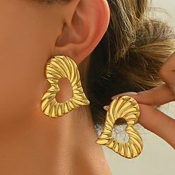 Золотой Асимметричное полое текстурированное сердце 201 серьги-гвоздики из нержавеющей стали, слева и справа, золотые, 46x35 мм