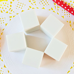 Белый Пластиковые ластики тпр, школьные принадлежности, кубические, белые, 20x20x20 мм