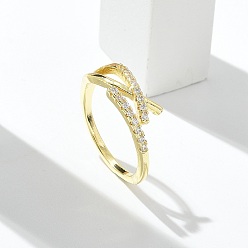 Настоящее золото 18K Кольца-манжеты в форме буквы Х из прозрачного кубического циркония, украшения из латуни для женщин, долговечный, стойки покрытие, без свинца и без кадмия, реальный 18 k позолоченный, 7 мм, размер США 6 (16.5 мм)