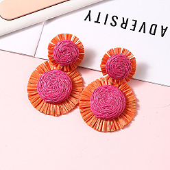 Камелия Серьги-гвоздики из рафии в богемном стиле, цветок, камелия, 70x45 мм