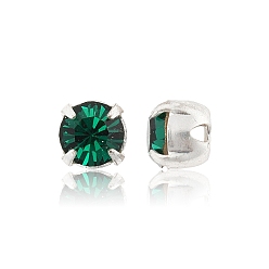 50730 Emerald Preciosa® maxima crystal в пришивной чашке, чешский хрусталь, с настройками латуни, 719 37 083 шатон (круглый), серебряные, 50730 изумруд, ss 19 (4.4~4.6 мм)