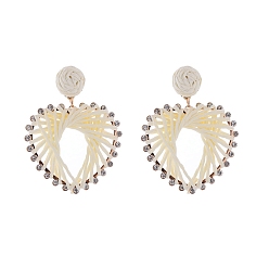 Cornsilk Raffia Grass Stud Earring, Heart, Cornsilk, 64x48mm
