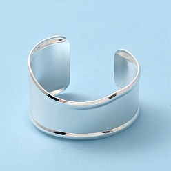 Серебро Латунные браслеты-манжеты с покрытием стойки, открытые браслеты для женщин, без кадмия и без свинца, серебряные, 1~1-5/8- дюйм(2.55~4.1см), внутренний диаметр: 1-7/8 x2-3/8 дюйм (4.8x6 см)