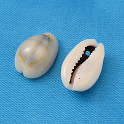 Seashell Color Natural Cowrie Shell Pendants, Shell Shaped Charms, Seashell Color, 10~17x10~11x7~9mm, Hole: 2mm, about 500~550pcs/500g