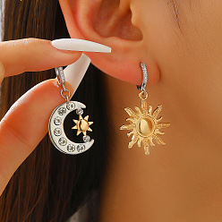 Платиновый & Золотой Серьги-кольца из латуни и хрустальных страз, луна и солнце, слева и справа, платиной и золотом, 40x24 мм