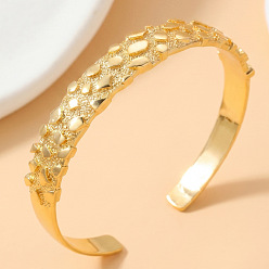 Golden Offene Armreifen aus Messing mit Struktur für Damen, golden, Innendurchmesser: 2.17 Zoll (5.5 cm)
