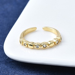 Настоящее золото 16K Открытые манжеты из латуни с микропаве и прозрачным цирконием для женщин, без кадмия и без свинца, плоско-круглые, реальный 16 k позолоченный, внутренний диаметр: американский размер 7 1/4 (17.5 мм)