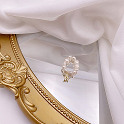 Letter A Перстни из натурального пресноводного жемчуга, с подвеской в виде буквы из сплава золотистого тона, буква a, внутренний диаметр: 16 мм