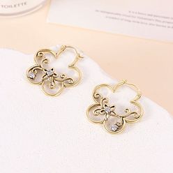 Or Antique Micro cuivres ouvrent zircons boucles d'oreilles, fleur, Or antique, 20mm