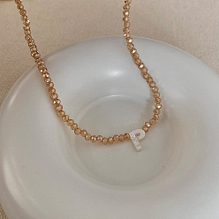 Letter P Подвеска с инициалом из натуральной ракушки, ожерелья с подвеской из стеклянных бусин, с латунными концевыми цепями, золотые, темно-золотистые, Письмо P, 13.98 дюйм (35.5 см)