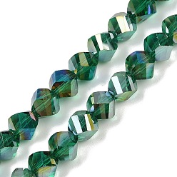 Зеленый Гальванизируйте прозрачное стекло бисер нитей, скрученный, граненые, с покрытием AB цвета, зелёные, 7.5x8x8 мм, отверстие : 1.4 мм, около 68~71 шт / нитка, 20.87'' (53 см)
