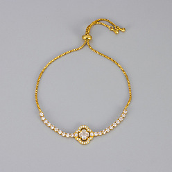 Золотой Браслеты-слайдеры из латуни с микропаве и прозрачными кубическими циркониями., Регулируемые браслеты в форме клевера для женщин, золотые, 10.63 дюйм (27 см)