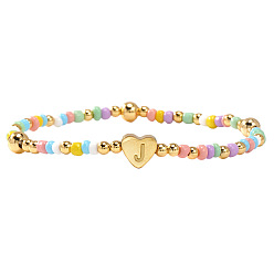 Letter J Bracelets extensibles d'été en acier inoxydable avec lettres en forme de cœur et perles de verre colorées pour femmes, or, lettre j, 6.89 pouce (17.5 cm)