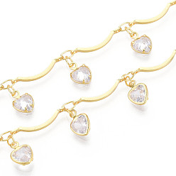 Золотой Цепи из латуни и стекла с фестончатыми прутьями, с сердцем очарование, пайки, с катушкой, золотые, 15.5x1.8 мм, около 32.81 футов (10 м) / рулон