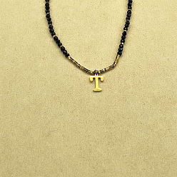 Letter T Женское ожерелье с подвеской из натуральной черной шпинели в форме круглой граненой буквы «Инициал» из нержавеющей стали, золотые, Письмо T, 14.96 дюйм (38 см)