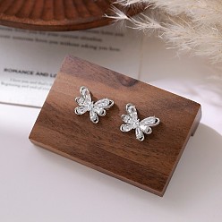 Серебро Серьги-гвоздики из циркония, бабочка, серебряные, 19x10.8 мм