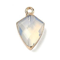 Опал Opalite подвески, латунные щиты-талисманы, граненые, золотые, 19.5x12.5x6~6.5 мм, отверстие : 1.8 мм