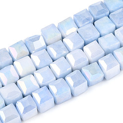 Светлый Стально-синий Антикоррозийные гальванические стеклянные бусины, имитация драгоценных камней, кубические, с покрытием AB цвета, граненые, два тона, светло-стальной синий, 5.5~6.5x5.5~5.5~6.5x5.5~5.5~6.5 мм, отверстие : 1~1.2 мм, около 58~63 шт / нитка, 13.39~14.49'' (34~36.8 см)