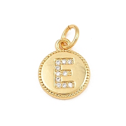 Letter E Breloques en laiton zircon cubique transparent, rond plat avec breloques en forme de lettre, plaqué longue durée, sans plomb et sans cadmium, crémaillère plaquage, réel 18 k plaqué or, lettre e, 12.5x10x1.5mm, Trou: 3mm