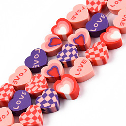 Saumon Clair Brin de perles pate polymère faits à la main , coeur avec motif tartan et mot amour, saumon clair, 9~10x9.5~10.5x4~4.5mm, Trou: 1.6mm, Environ 40 pcs/chapelet, 15.35 pouce (39 cm)