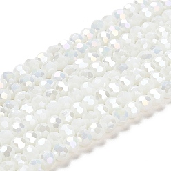 Blanc Supports de perles de verre opaques, couleur ab , à facettes (32 facettes), ronde, blanc, 4.5x4mm, Trou: 1mm, Environ 94~95 pcs/chapelet, 13.90~14.02 pouce (35.3~35.6 cm)