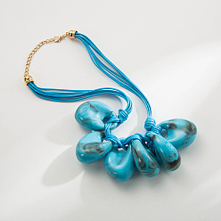 Небесно-голубой Женские ожерелья-нагрудники с преувеличенно овальным кулоном из смолы и вощеным шнуром, голубой, 16.93 дюйм (43 см)