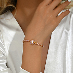 Цветок Элегантные геометрические латунные браслеты-цепочки с кубическим цирконием для ежедневного ношения женщинами, цветок