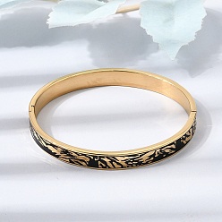 Plaqué 18K Or Véritable 304 Bracelets manchettes articulés en acier inoxydable émaillé noir à motif peau pour femmes, placage ionique (ip), réel 18 k plaqué or, diamètre intérieur: 2.05x2.48 pouce (5.2x6.3 cm)