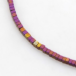 С Фиолетовым Покрытием Гальванизировать немагнитных синтетический гематит бисер пряди, кубические, с фиолетовым покрытием, 1.5x1.5x1.5 мм, отверстие : 0.5 мм, около 354 шт / нитка, 15.7 дюйм